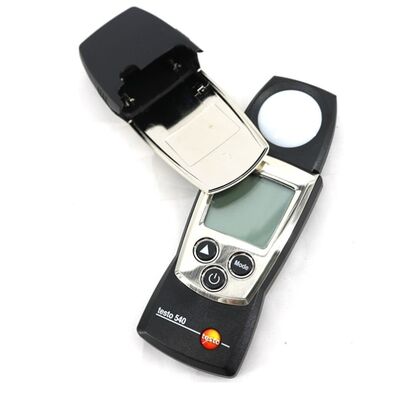 Testo 540 Digital Light Meter with 0 to 99999 Lux Range, ±3% Accuracy, and 0.5 sec Measuring Rate