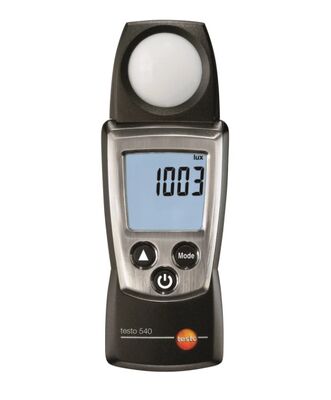 Testo 540 Digital Light Meter with 0 to 99999 Lux Range, ±3% Accuracy, and 0.5 sec Measuring Rate